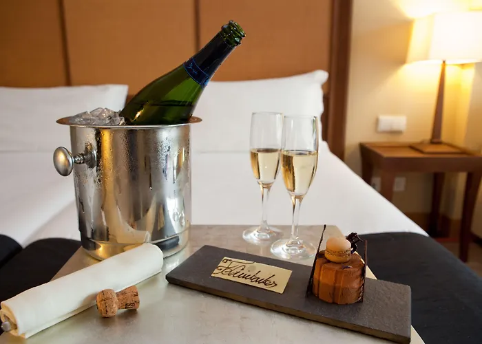 Eurostars Готель 5*